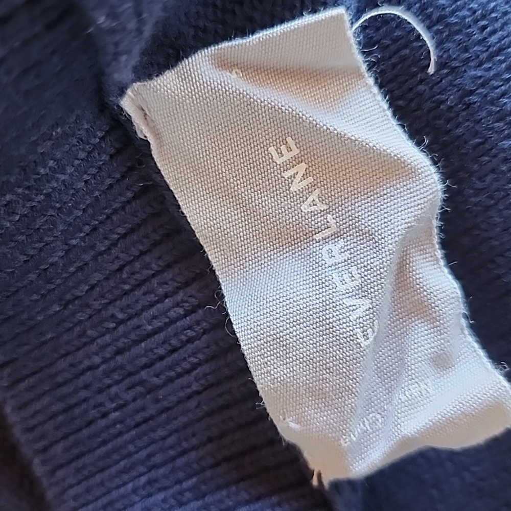 EVERLANE Sweater - Picture 6 of 7
